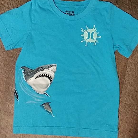 Hurley Other - Hurley shark shirt
